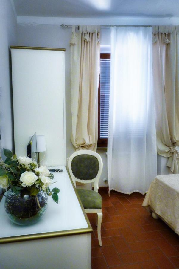 Hotel San Lino Volterra Exteriör bild